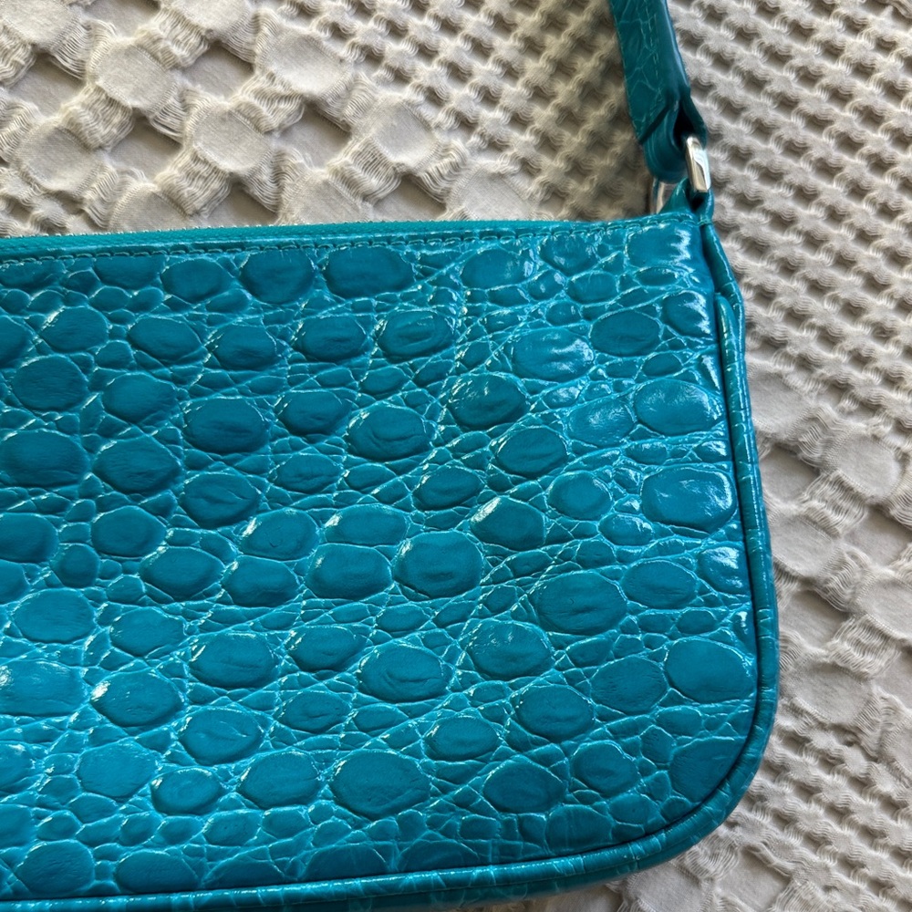 BY FAR Rachel Circular Bag - Picture 4 of 11